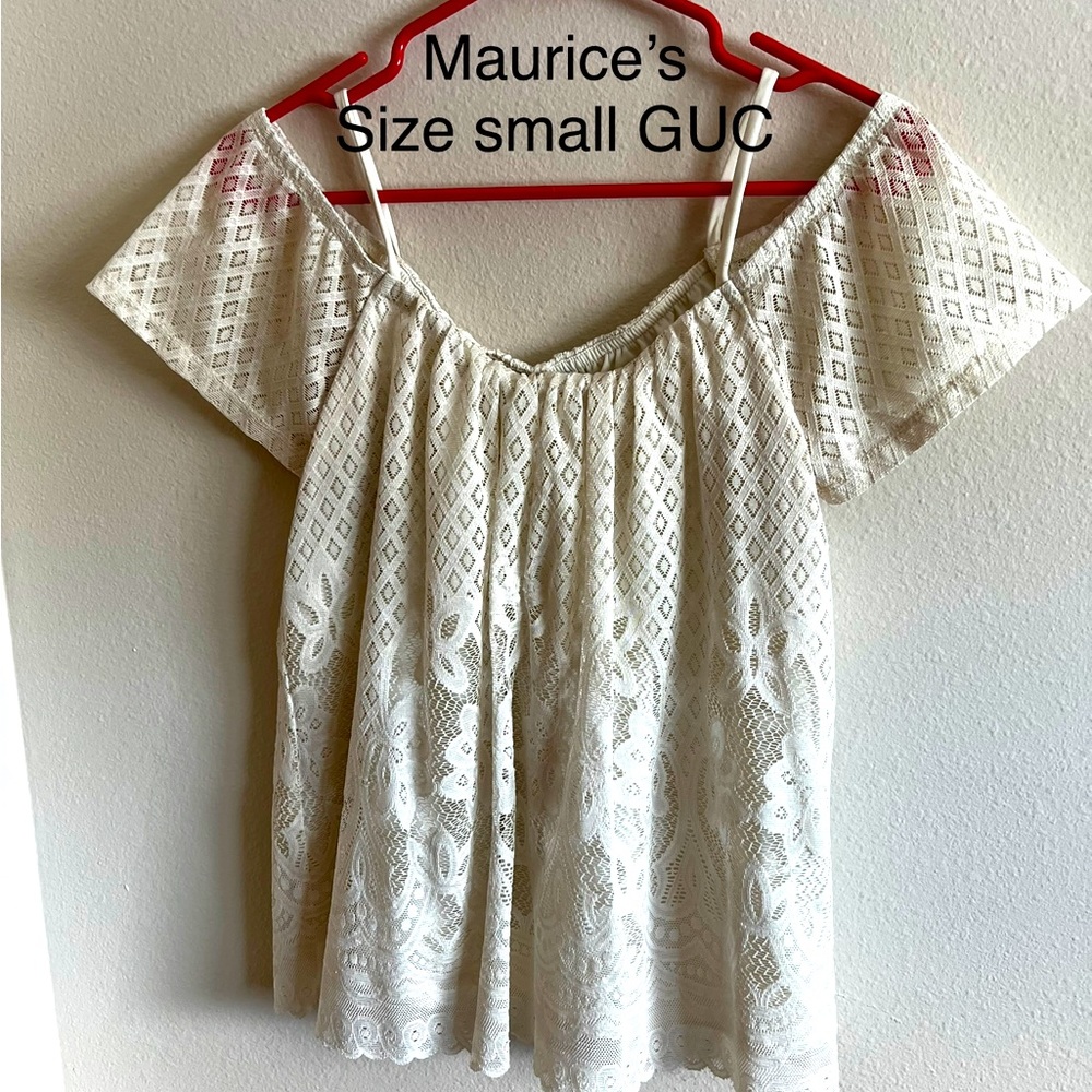 Maurice’s off the shoulder top cream color GUC